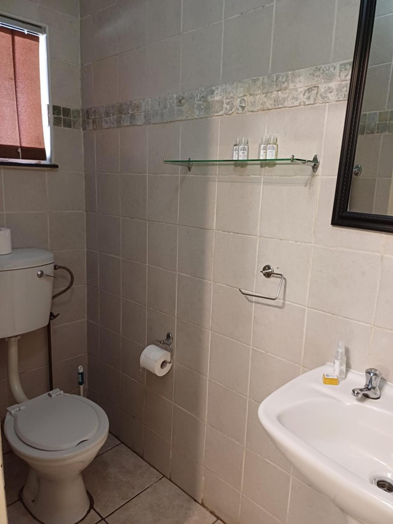 Orchard Guesthouse Блумфонтейн Екстер'єр фото