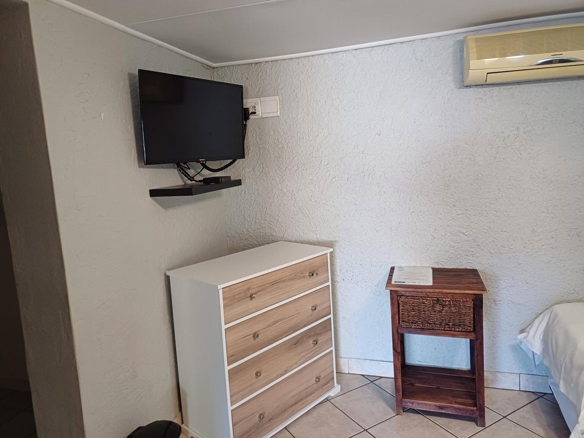 Orchard Guesthouse Блумфонтейн Екстер'єр фото